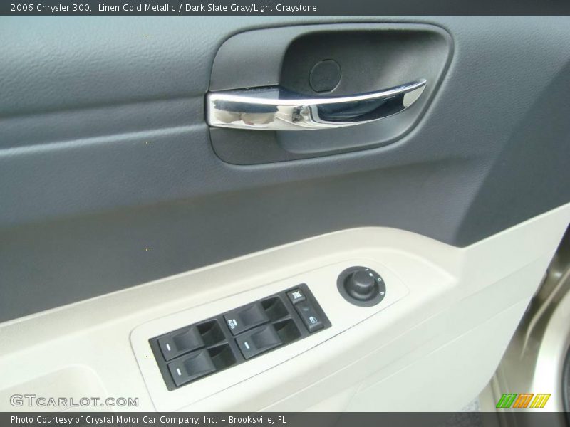Linen Gold Metallic / Dark Slate Gray/Light Graystone 2006 Chrysler 300