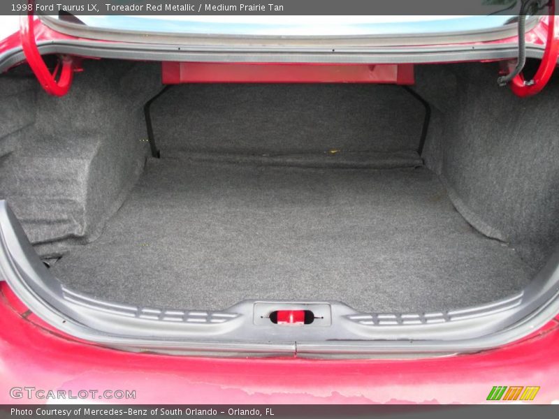 Toreador Red Metallic / Medium Prairie Tan 1998 Ford Taurus LX