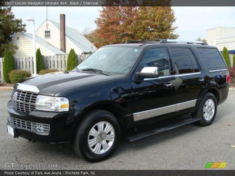 Black / Charcoal 2007 Lincoln Navigator Ultimate 4x4