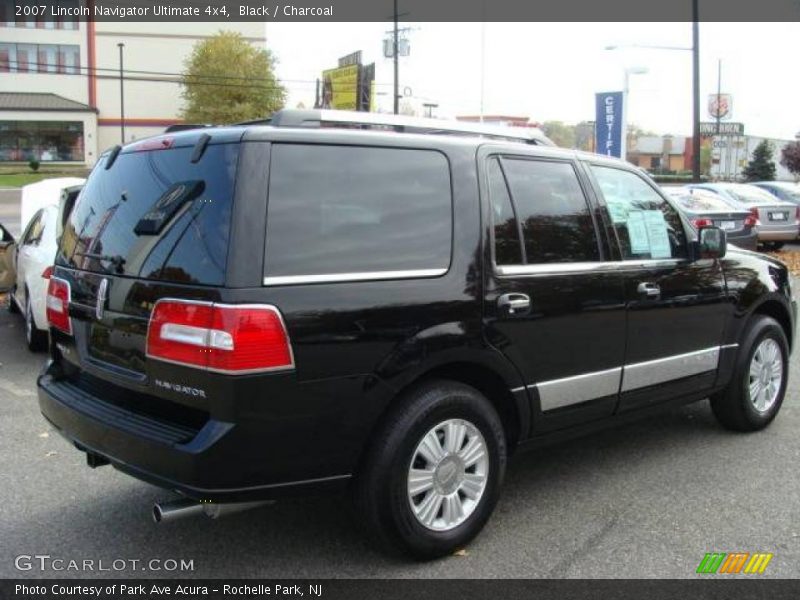 Black / Charcoal 2007 Lincoln Navigator Ultimate 4x4