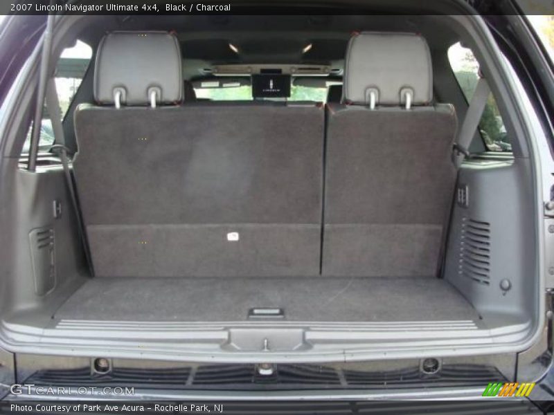 Black / Charcoal 2007 Lincoln Navigator Ultimate 4x4