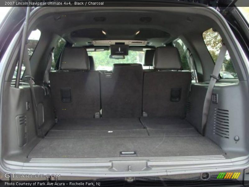 Black / Charcoal 2007 Lincoln Navigator Ultimate 4x4