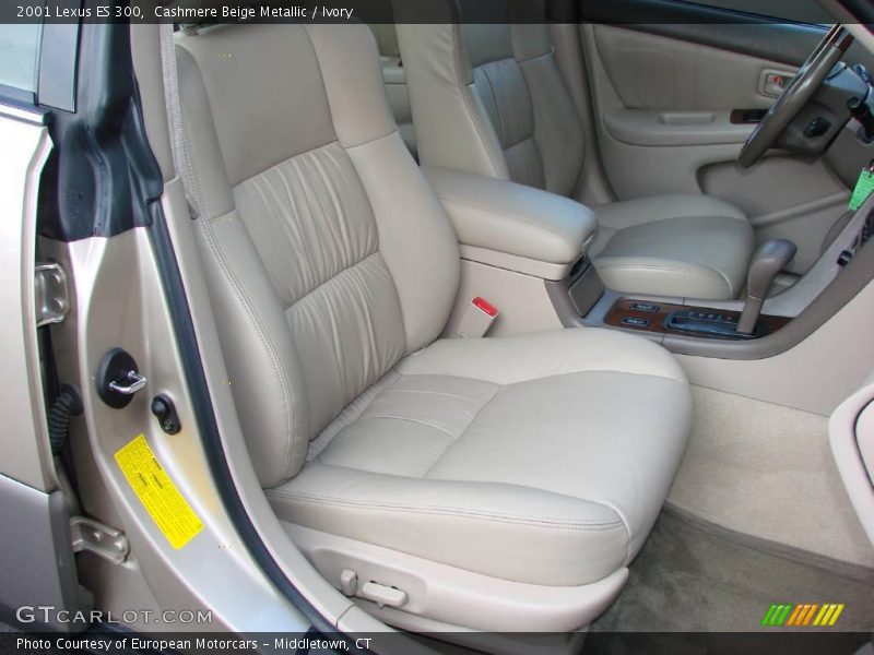 Cashmere Beige Metallic / Ivory 2001 Lexus ES 300