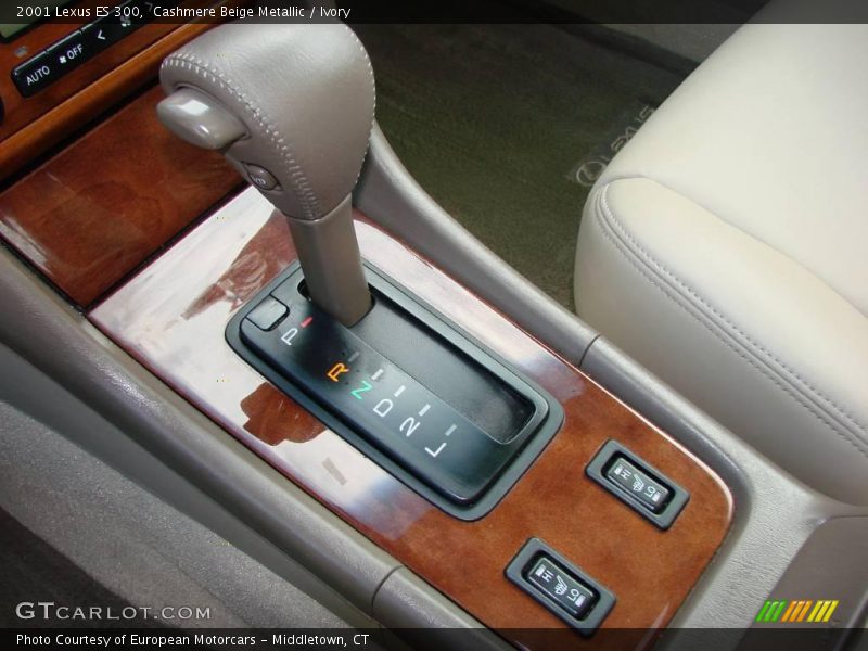 Cashmere Beige Metallic / Ivory 2001 Lexus ES 300