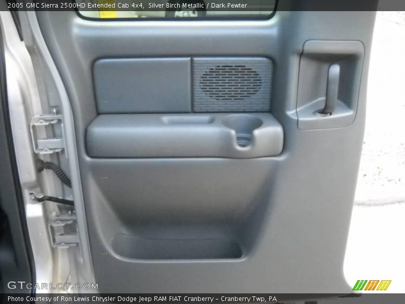 Silver Birch Metallic / Dark Pewter 2005 GMC Sierra 2500HD Extended Cab 4x4