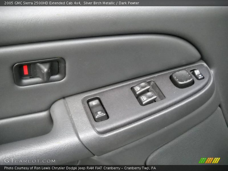 Silver Birch Metallic / Dark Pewter 2005 GMC Sierra 2500HD Extended Cab 4x4