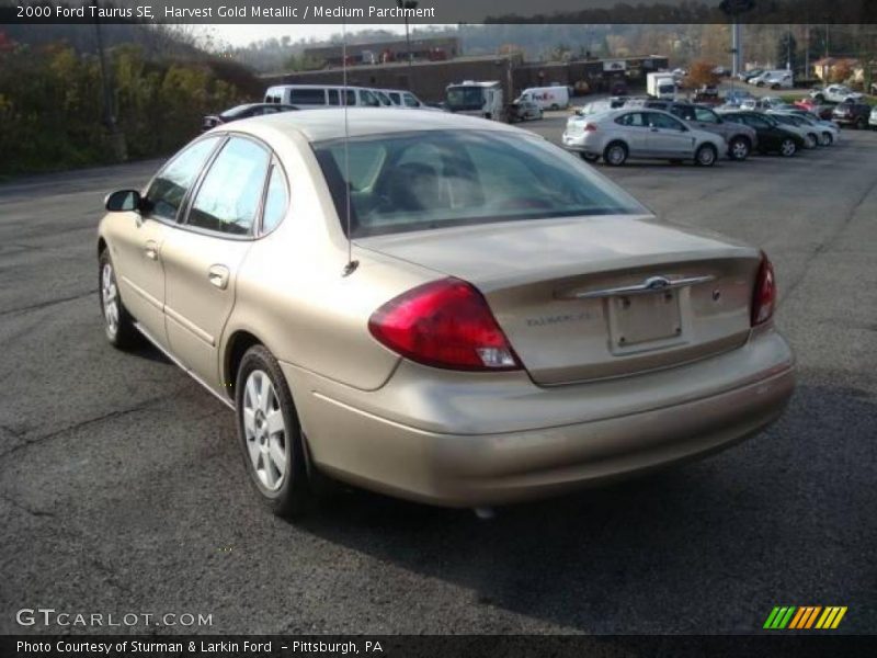 Harvest Gold Metallic / Medium Parchment 2000 Ford Taurus SE