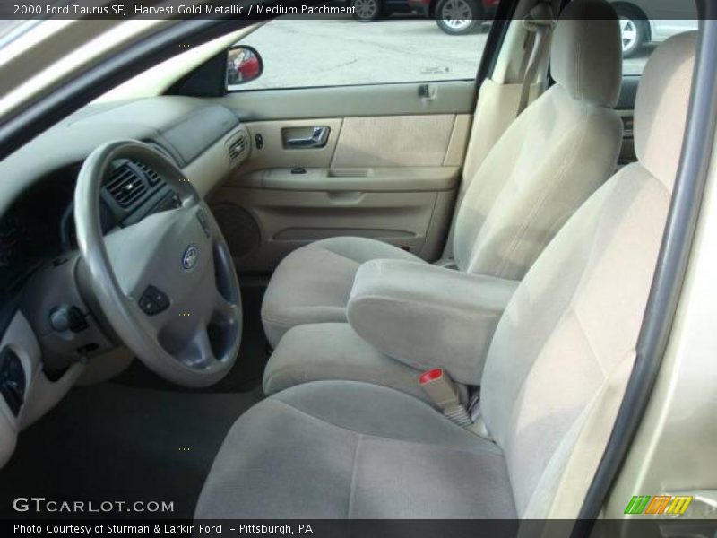 Harvest Gold Metallic / Medium Parchment 2000 Ford Taurus SE