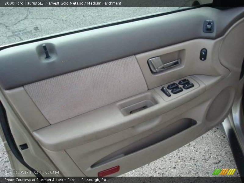 Harvest Gold Metallic / Medium Parchment 2000 Ford Taurus SE