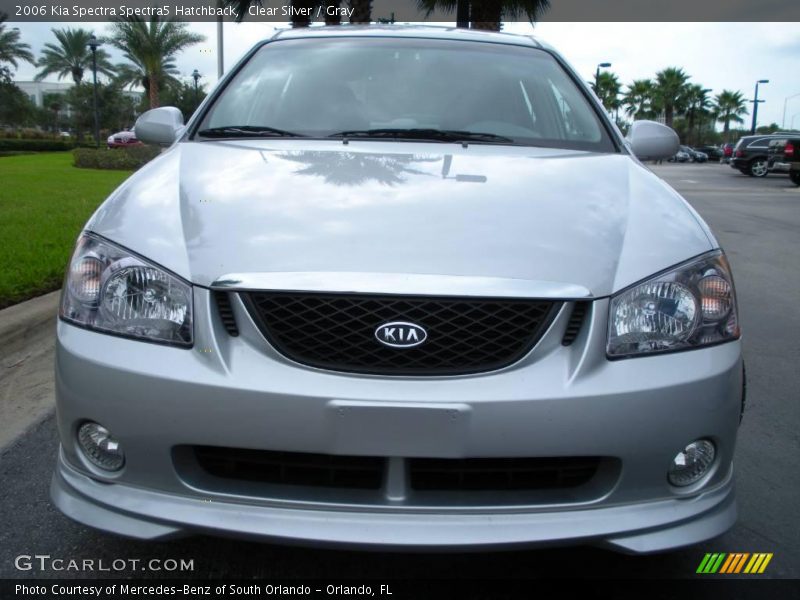 Clear Silver / Gray 2006 Kia Spectra Spectra5 Hatchback