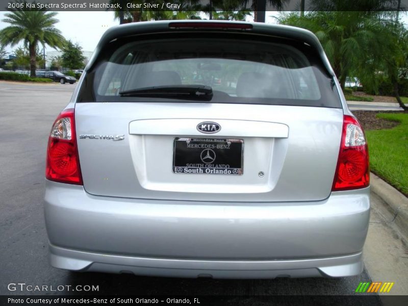 Clear Silver / Gray 2006 Kia Spectra Spectra5 Hatchback