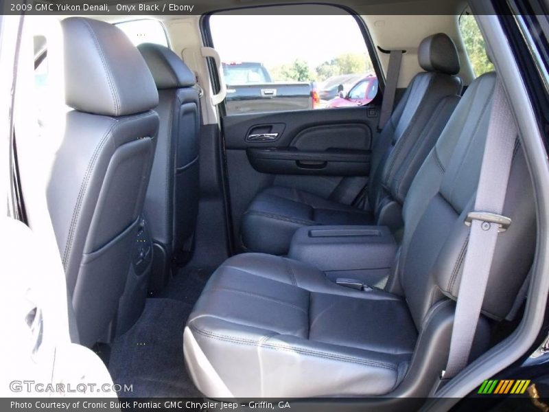 Onyx Black / Ebony 2009 GMC Yukon Denali