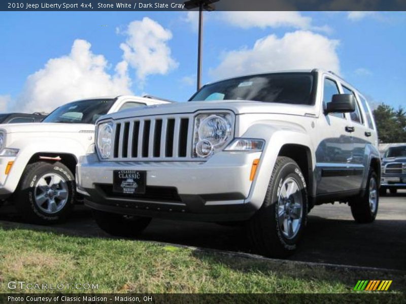 Stone White / Dark Slate Gray 2010 Jeep Liberty Sport 4x4