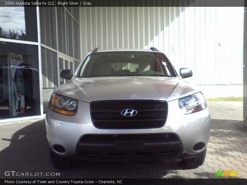 Bright Silver / Gray 2009 Hyundai Santa Fe GLS