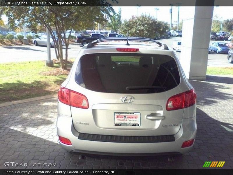 Bright Silver / Gray 2009 Hyundai Santa Fe GLS