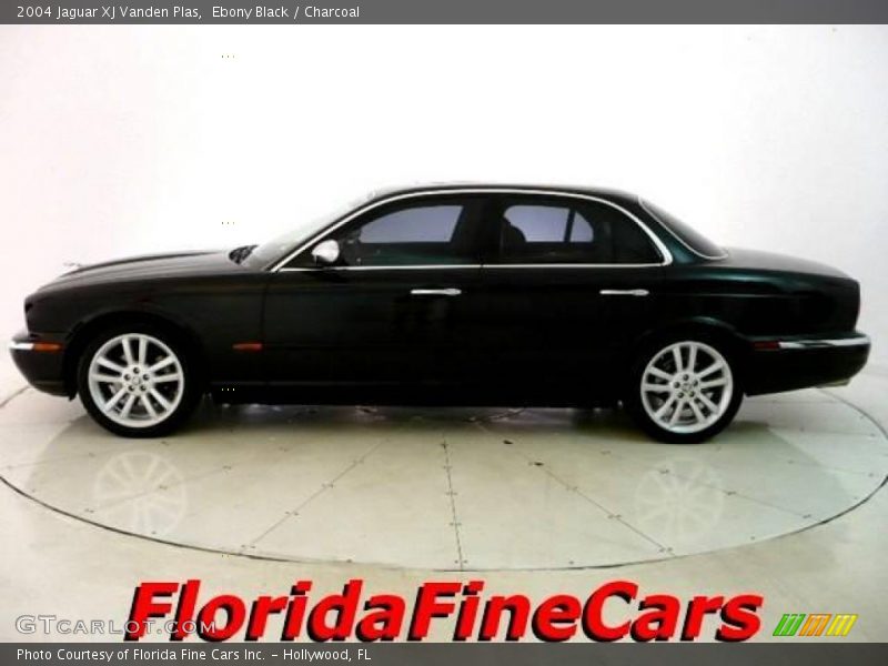 Ebony Black / Charcoal 2004 Jaguar XJ Vanden Plas