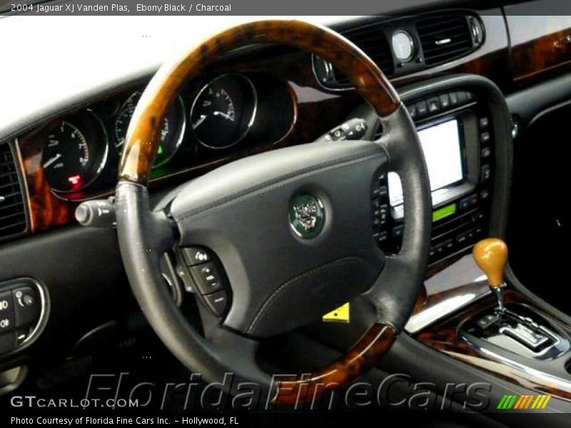 Ebony Black / Charcoal 2004 Jaguar XJ Vanden Plas