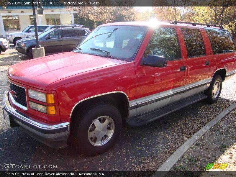 Victory Red / Pewter 1997 GMC Suburban C1500 SLT