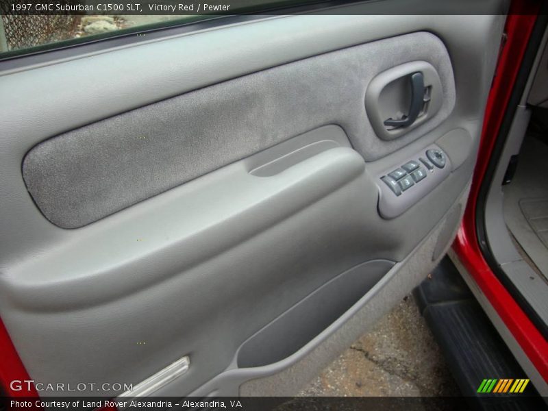 Victory Red / Pewter 1997 GMC Suburban C1500 SLT