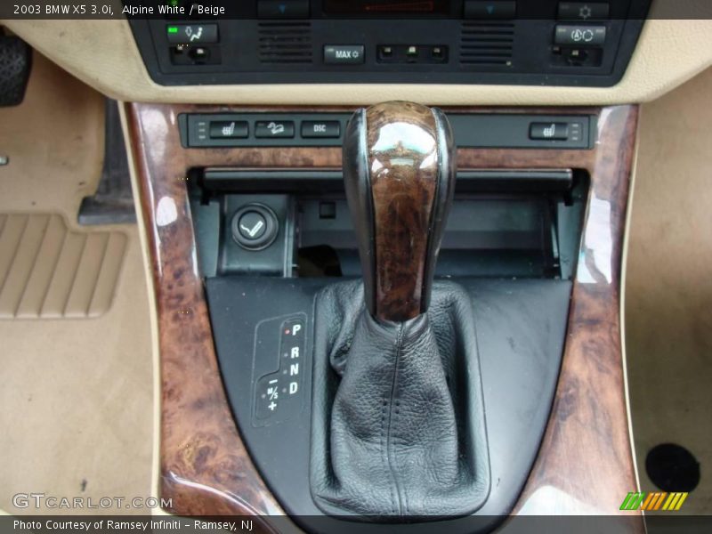 Alpine White / Beige 2003 BMW X5 3.0i