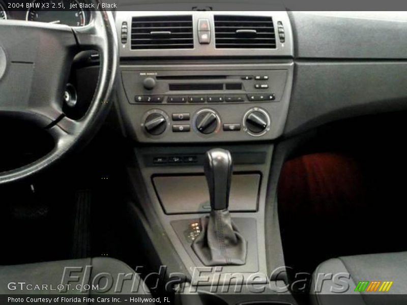 Jet Black / Black 2004 BMW X3 2.5i