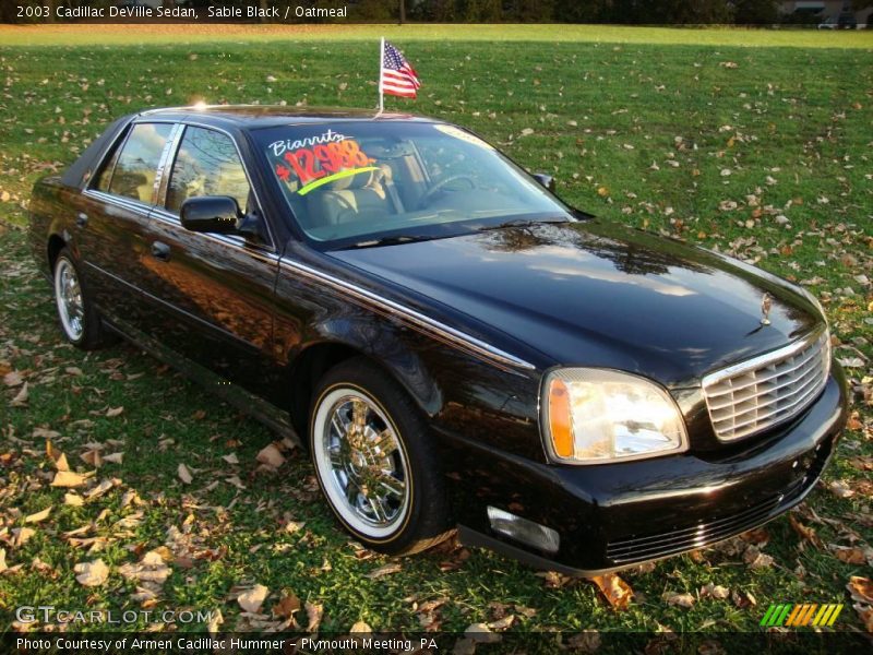 Sable Black / Oatmeal 2003 Cadillac DeVille Sedan