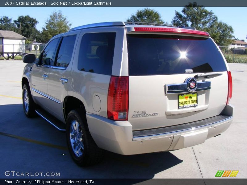 Gold Mist / Cocoa/Light Cashmere 2007 Cadillac Escalade