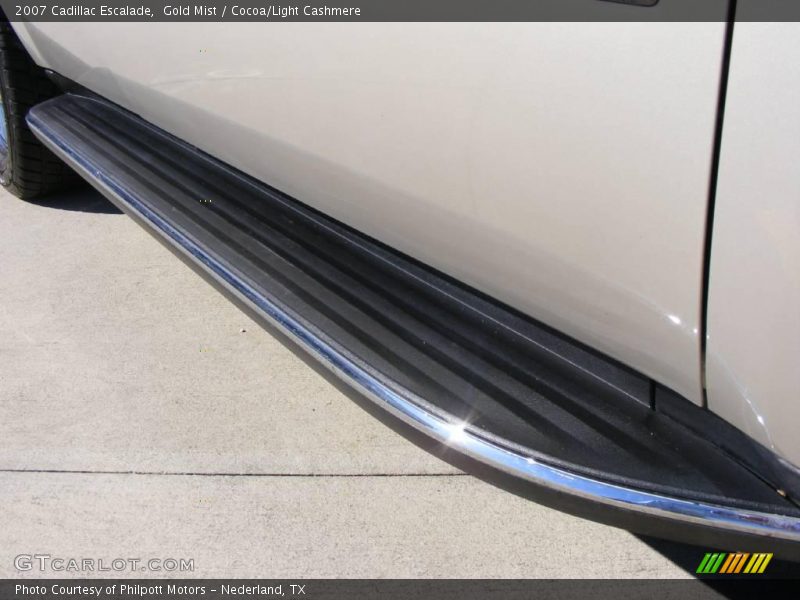 Gold Mist / Cocoa/Light Cashmere 2007 Cadillac Escalade