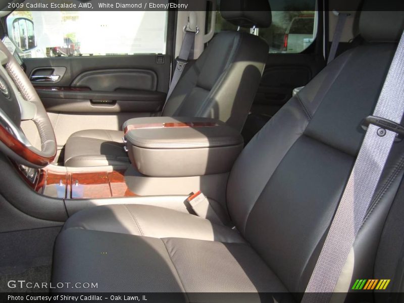 White Diamond / Ebony/Ebony 2009 Cadillac Escalade AWD