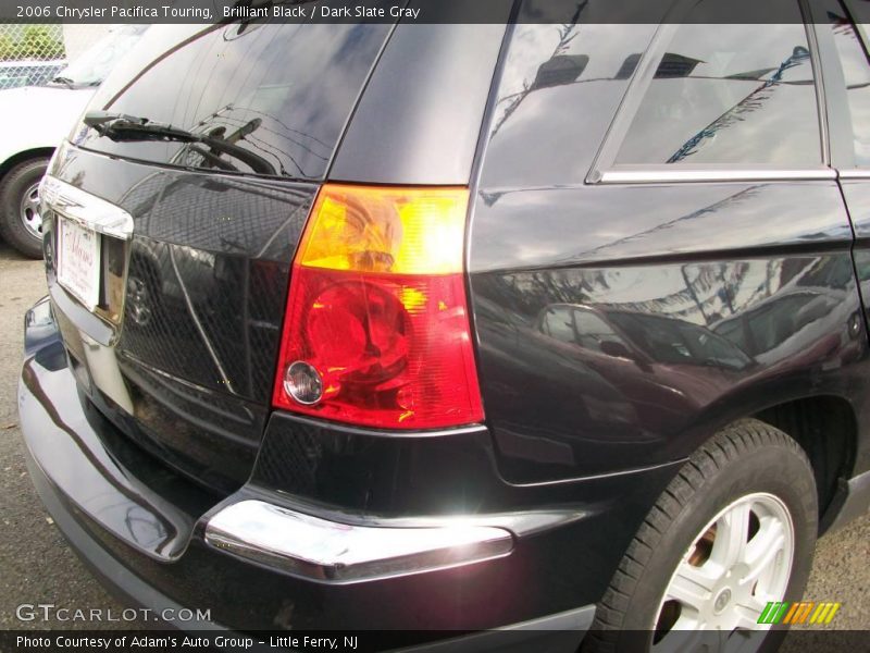 Brilliant Black / Dark Slate Gray 2006 Chrysler Pacifica Touring