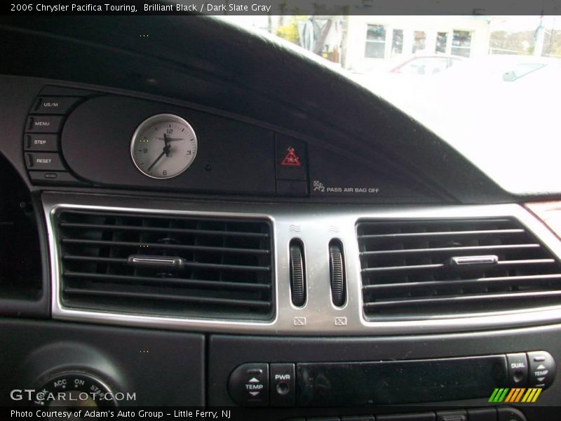 Brilliant Black / Dark Slate Gray 2006 Chrysler Pacifica Touring