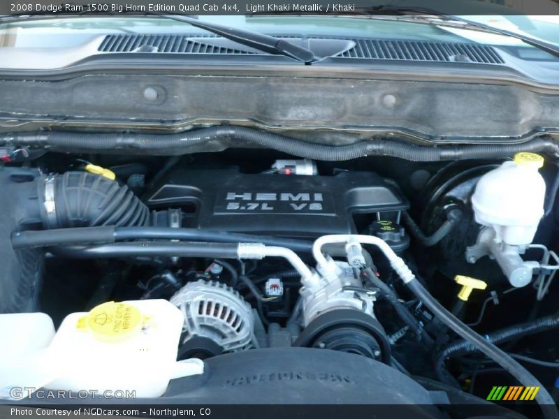 Light Khaki Metallic / Khaki 2008 Dodge Ram 1500 Big Horn Edition Quad Cab 4x4