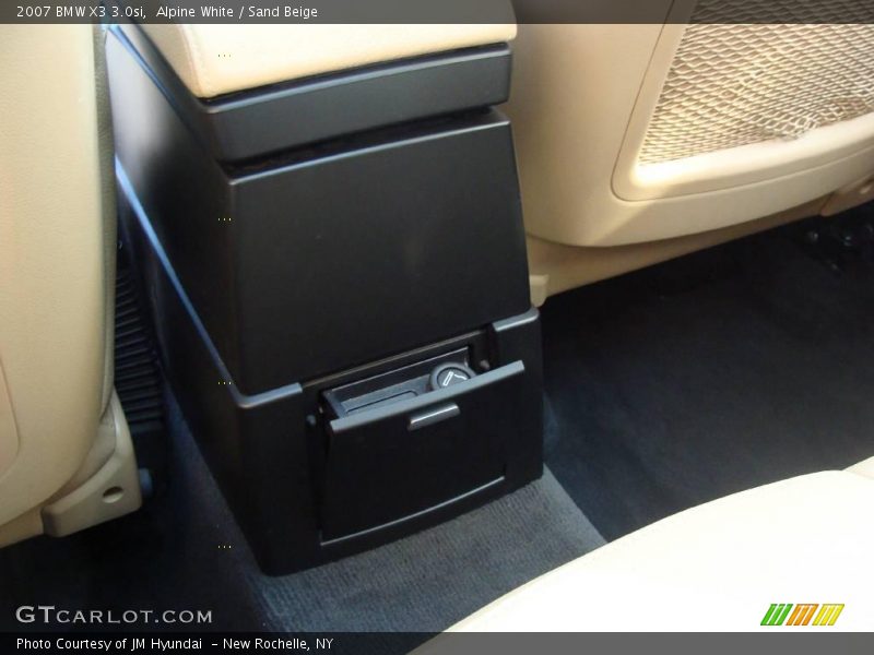 Alpine White / Sand Beige 2007 BMW X3 3.0si
