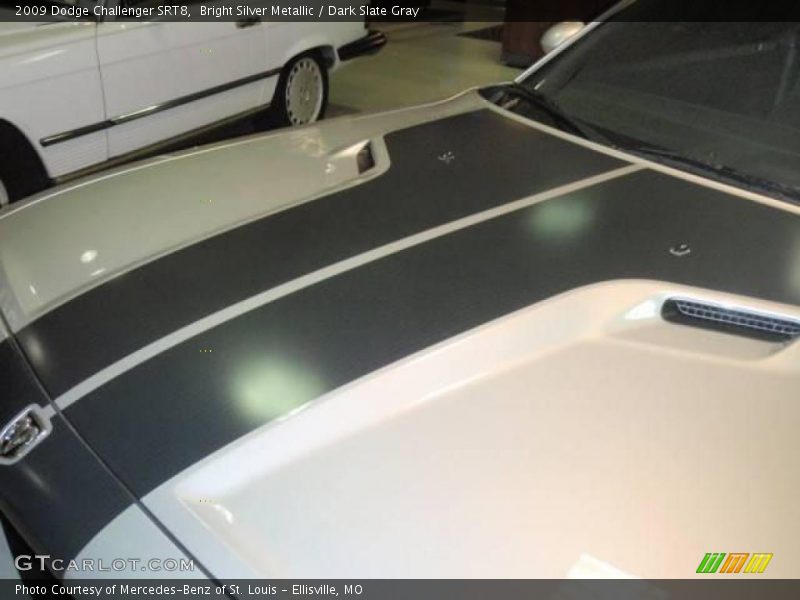 Bright Silver Metallic / Dark Slate Gray 2009 Dodge Challenger SRT8