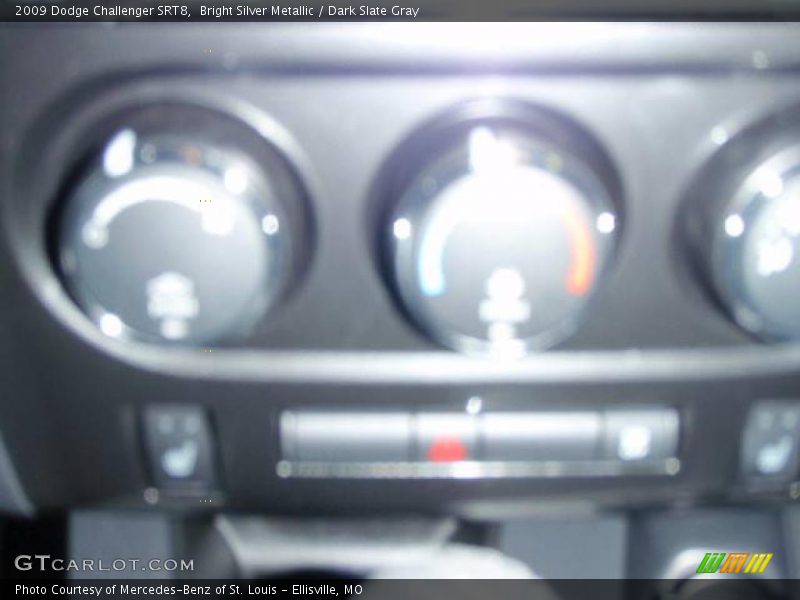 Bright Silver Metallic / Dark Slate Gray 2009 Dodge Challenger SRT8