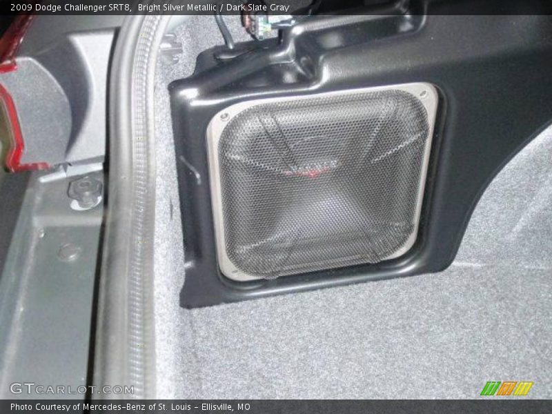 Bright Silver Metallic / Dark Slate Gray 2009 Dodge Challenger SRT8