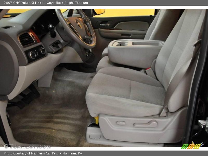 Onyx Black / Light Titanium 2007 GMC Yukon SLT 4x4