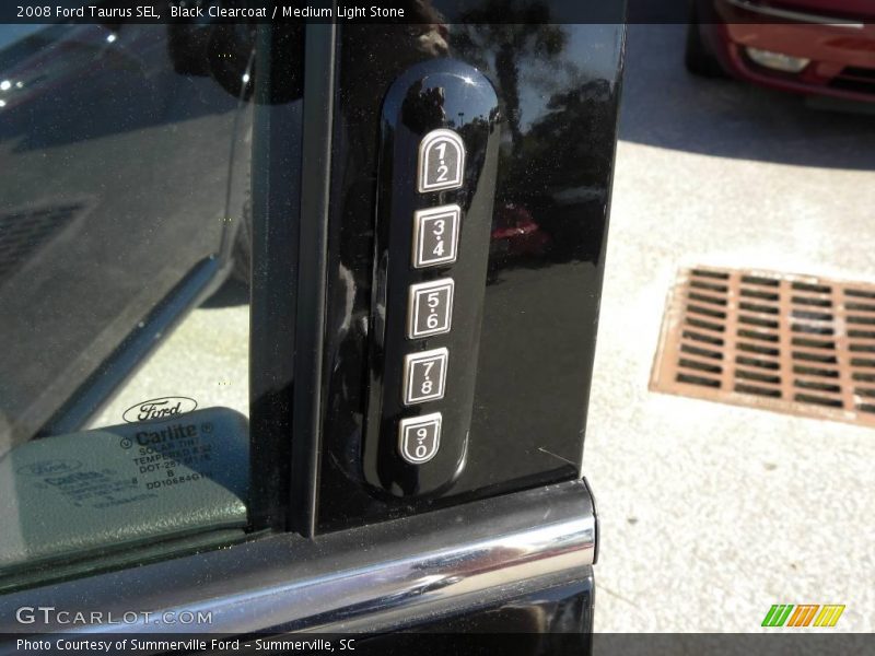 Black Clearcoat / Medium Light Stone 2008 Ford Taurus SEL