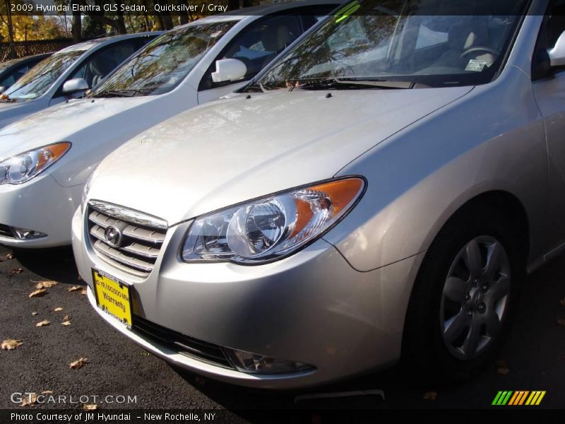 Quicksilver / Gray 2009 Hyundai Elantra GLS Sedan