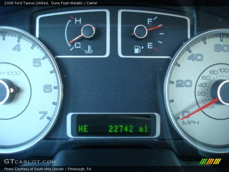 Dune Pearl Metallic / Camel 2008 Ford Taurus Limited