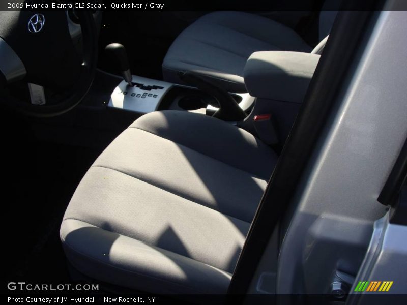 Quicksilver / Gray 2009 Hyundai Elantra GLS Sedan