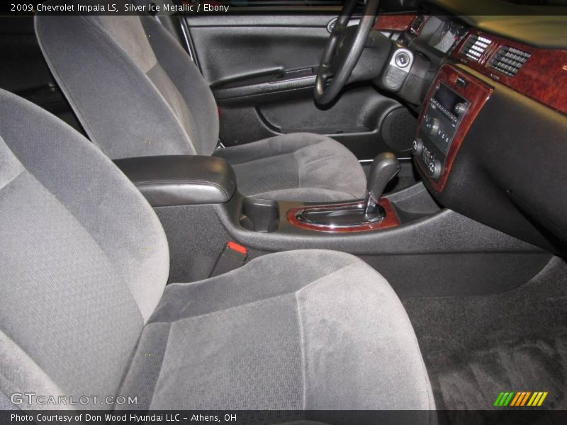 Silver Ice Metallic / Ebony 2009 Chevrolet Impala LS