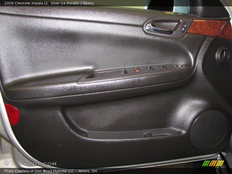 Silver Ice Metallic / Ebony 2009 Chevrolet Impala LS