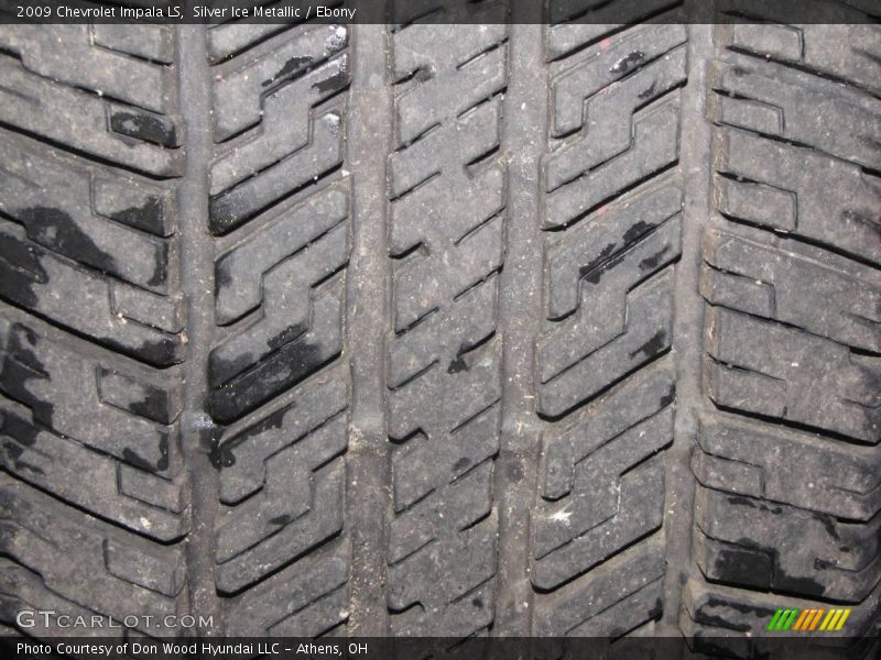 Silver Ice Metallic / Ebony 2009 Chevrolet Impala LS