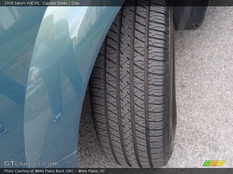 Cypress Green / Gray 2006 Saturn VUE V6
