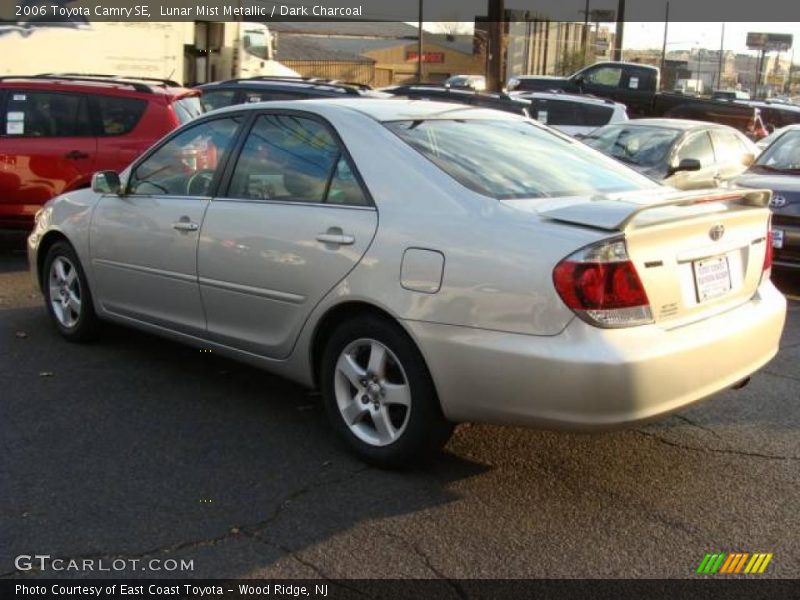 Lunar Mist Metallic / Dark Charcoal 2006 Toyota Camry SE