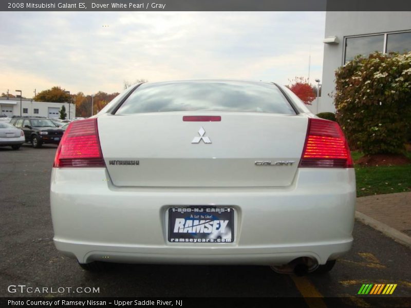 Dover White Pearl / Gray 2008 Mitsubishi Galant ES