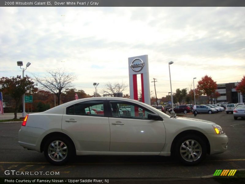 Dover White Pearl / Gray 2008 Mitsubishi Galant ES