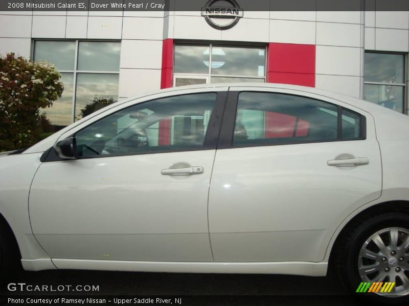Dover White Pearl / Gray 2008 Mitsubishi Galant ES