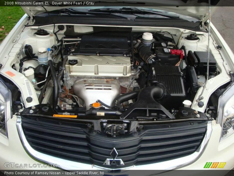 Dover White Pearl / Gray 2008 Mitsubishi Galant ES